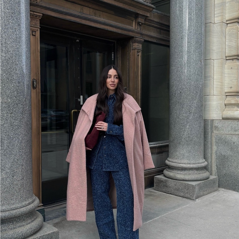 Women's Pink Boucle coat  new with tags